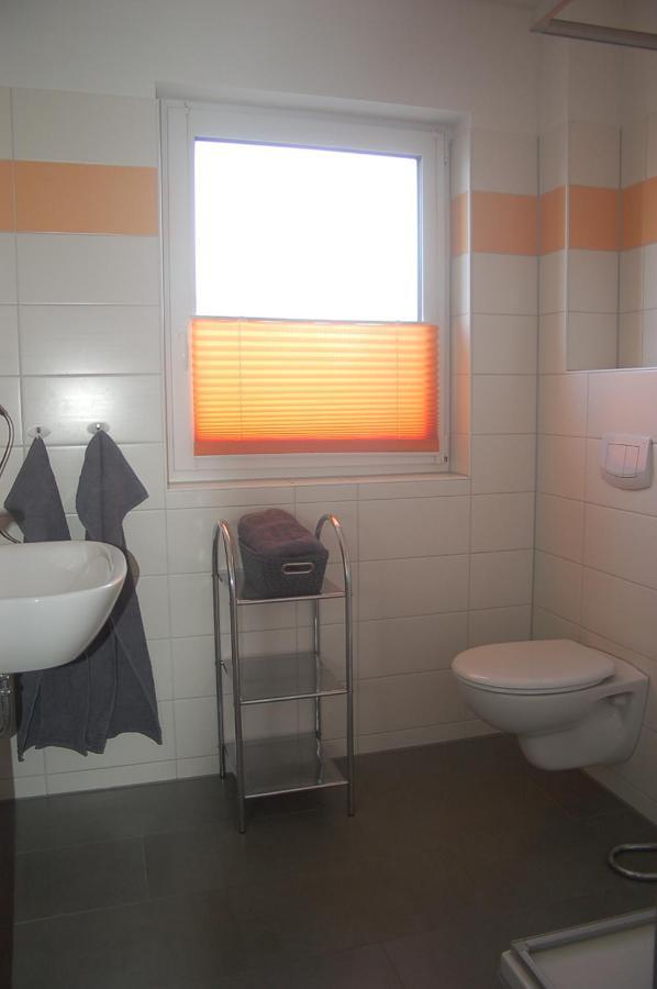 Behagliches Ferienhaus Zaunkoenig -Mit Kamin Und Sauna タンネ エクステリア 写真